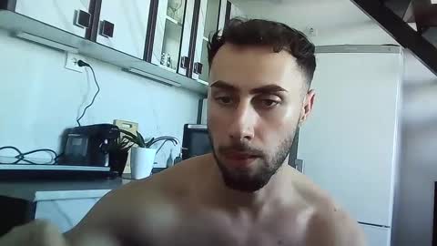 collegegymbro online show from March 9, 2025, 1:26 pm