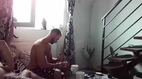 collegegymbro online show from September 10, 2025, 9:42 am