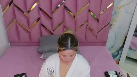 Snapshot of collegepawglovedaddy chatting on April 10, 2026, 11:53 pm MEGAN online show from April 10, 2026, 11:53 pm