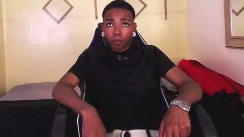 CollemanStone online show from November 26, 2025, 3:40 am