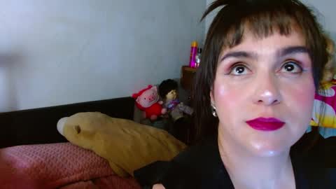 Snapshot of collette_beaufoy chatting on May 4, 2026, 5:25 am Collette online show from May 4, 2026, 5:25 am