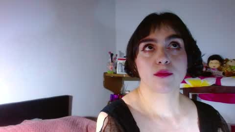Collette online show from June 25, 2026, 4:12 am