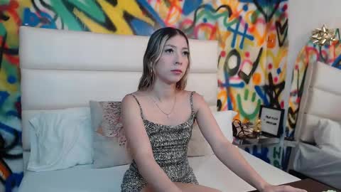 valentina online show from February 15, 2026, 1:41 pm