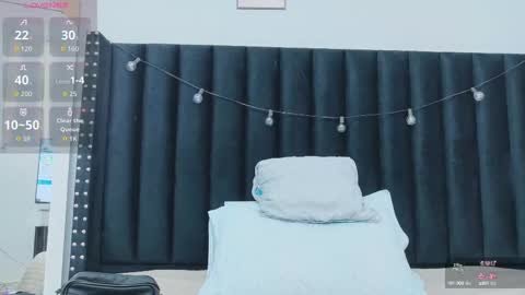  GRETCHEN  online show from October 11, 2025, 12:36 pm