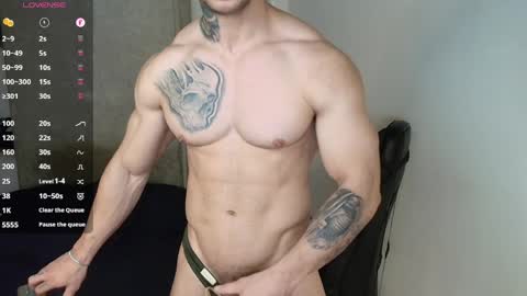 Snapshot of colombianmuscle8 chatting on April 17, 2026, 3:42 am colombianmuscle8 online show from April 17, 2026, 3:42 am