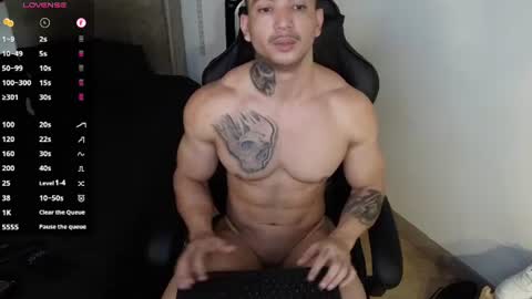 colombianmuscle8 online show from June 10, 2026, 3:55 pm