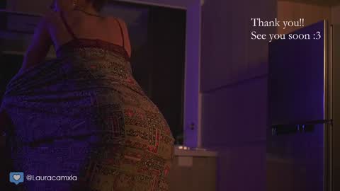 Laura online show from December 4, 2024, 3:15 am