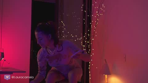 Laura online show from December 20, 2024, 11:58 pm
