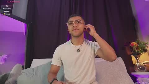 colstorw_ online show from January 14, 2026, 10:10 am