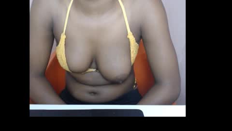 Snapshot of coltish_sexy chatting on October 10, 2025, 11:15 pm coltish_sexy online show from October 10, 2025, 11:15 pm