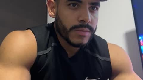 colton_x0610 online show from September 12, 2025, 11:04 pm