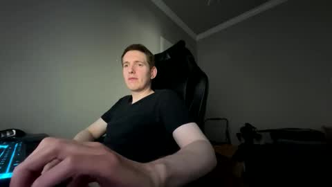 Snapshot of coltongh23 chatting on October 30, 2025, 3:02 pm coltongh23 online show from October 30, 2025, 3:02 pm