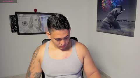 coltonmassif_ online show from November 20, 2025, 4:45 am