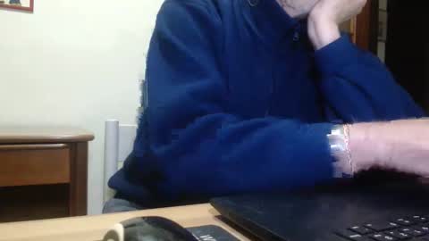 comemivuoi2 online show from February 11, 2026, 9:20 pm