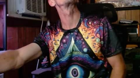 Snapshot of comic_king27 chatting on October 19, 2025, 1:06 am Nelson or ComicKing and sometime Peachy143 online show from October 19, 2025, 1:06 am