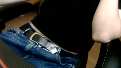 commanderchip online show from February 22, 2025, 4:40 pm