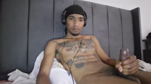 comoseria1927realg4life online show from May 24, 2026, 1:38 pm