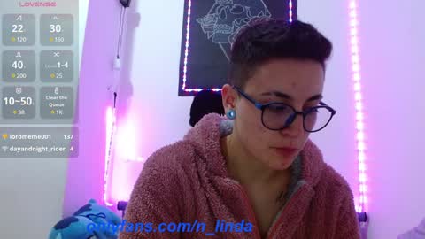 lyan onlyfans n linda online show from December 3, 2024, 7:55 pm