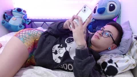 lyan onlyfans n linda online show from December 11, 2024, 10:16 pm