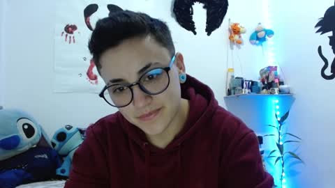 lyan onlyfans n linda online show from January 23, 2025, 8:56 pm