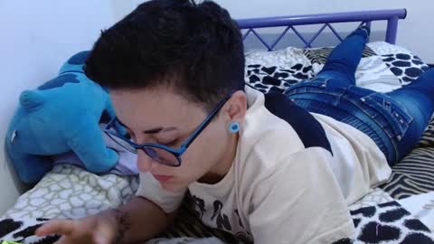 lyan onlyfans n linda online show from January 31, 2025, 11:13 pm