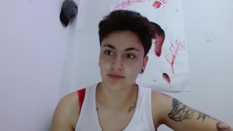 lyan onlyfans n linda online show from March 10, 2025, 10:59 am