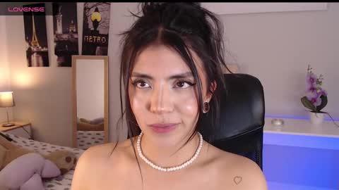 Connie online show from December 1, 2024, 9:48 pm