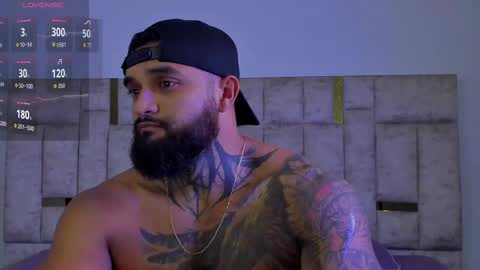 rusfegui online show from September 30, 2025, 11:32 pm