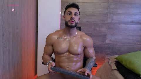 connor_h1 online show from May 3, 2026, 9:43 pm
