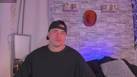 Connor Smith online show from November 12, 2025, 1:50 am