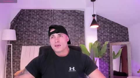 Connor Smith online show from February 8, 2026, 12:58 am