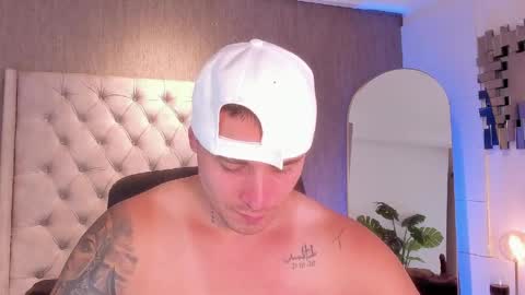 Connor Smith online show from May 1, 2026, 2:16 am