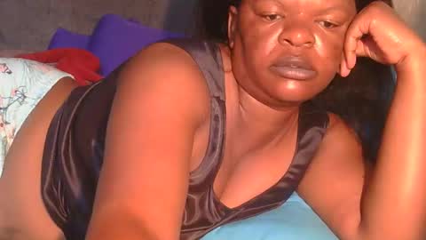 conny online show from February 12, 2026, 4:40 am