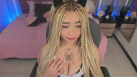 Conny online show from October 2, 2025, 2:02 pm