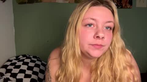 cookie374 online show from October 3, 2025, 4:59 pm