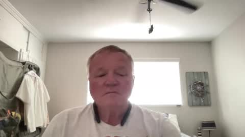 Snapshot of cookoosnest chatting on February 28, 2025, 11:45 pm cookoosnest online show from February 28, 2025, 11:45 pm