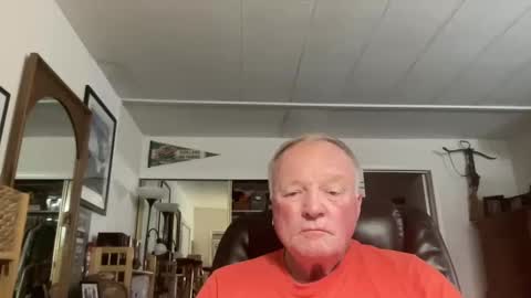 Snapshot of cookoosnest chatting on October 8, 2025, 3:37 am cookoosnest online show from October 8, 2025, 3:37 am