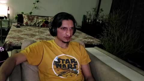 Cool2Buddies online show from May 1, 2026, 12:15 am