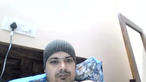 Cool Breeze09 online show from November 11, 2025, 7:58 pm