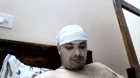 Cool Breeze09 online show from June 25, 2026, 12:42 pm
