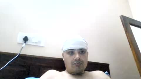Cool Breeze09 online show from August 7, 2026, 9:55 am