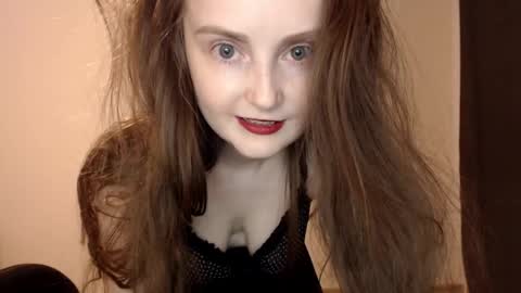 Amber online show from May 20, 2026, 4:40 am