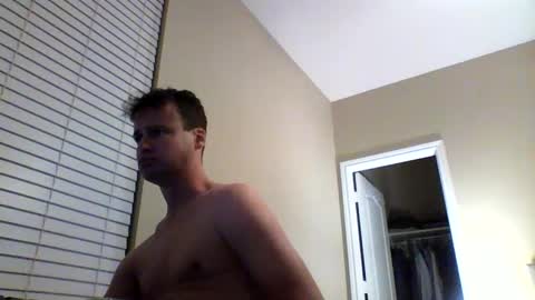 cooldude122222 online show from December 6, 2024, 3:19 am