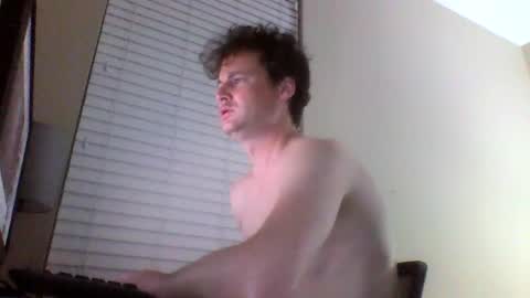 cooldude122222 online show from March 9, 2025, 10:41 am