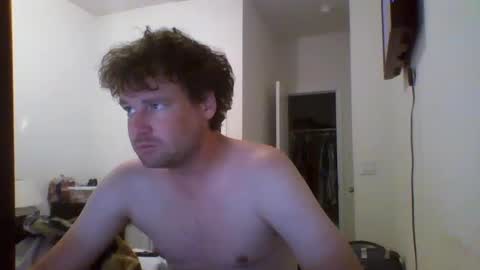 cooldude122222 online show from September 20, 2025, 8:48 am