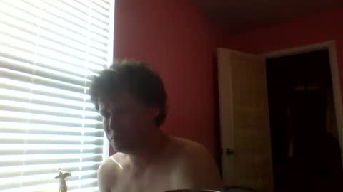 cooldude122222 online show from November 6, 2025, 2:51 pm