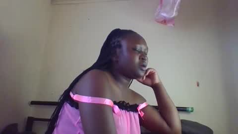 Snapshot of coolgirl001 chatting on September 27, 2025, 11:26 am coolgirl001 online show from September 27, 2025, 11:26 am