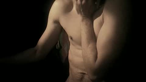 Snapshot of coolmementox chatting on April 13, 2026, 9:37 am ChoveEnArrakis online show from April 13, 2026, 9:37 am