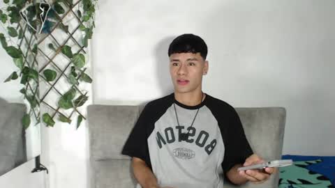 Snapshot of cooper_shiroo chatting on July 23, 2026, 7:56 pm shiro online show from July 23, 2026, 7:56 pm