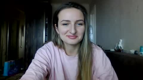 cora_fora online show from February 12, 2026, 10:43 am